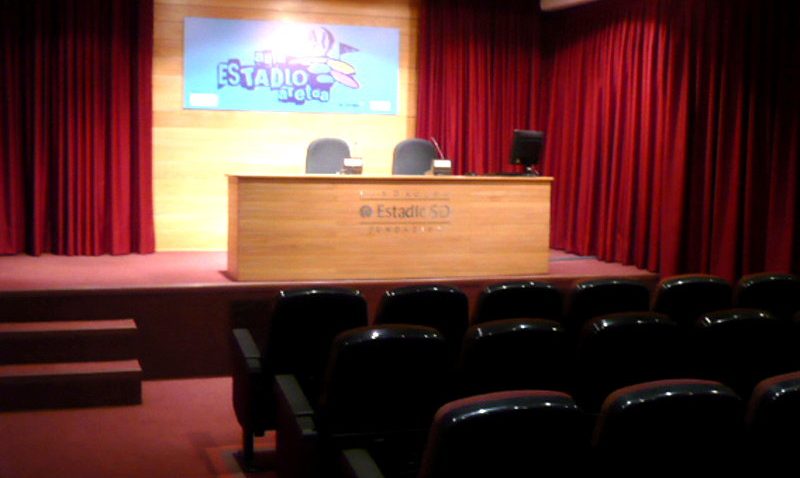fund-estadio-aula